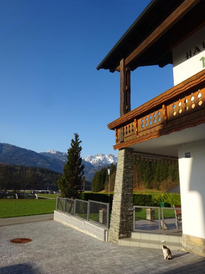 Fritz Apartments "Haus Bergblick" Хермагор Екстериор снимка