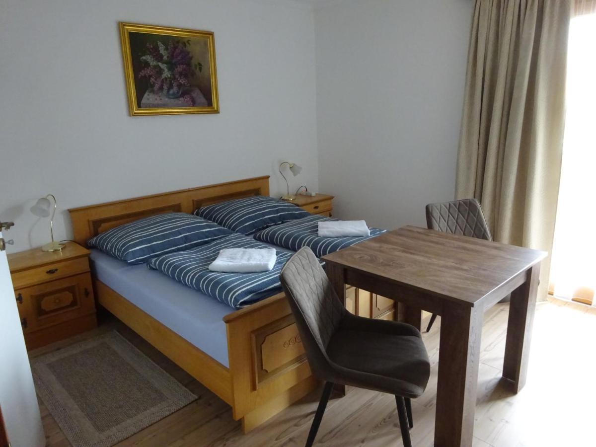Fritz Apartments "Haus Bergblick" Хермагор Екстериор снимка