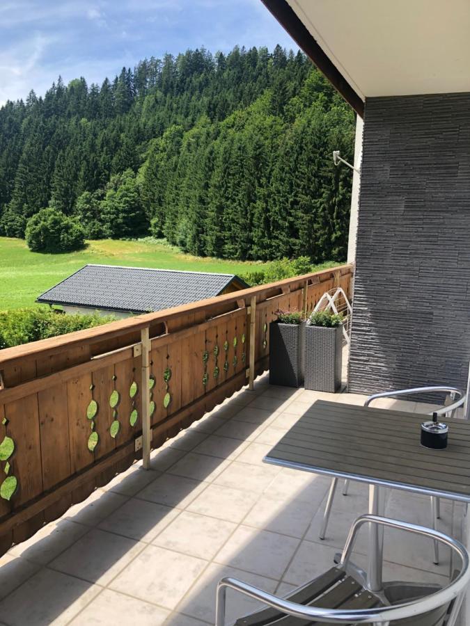 Fritz Apartments "Haus Bergblick" Хермагор Екстериор снимка